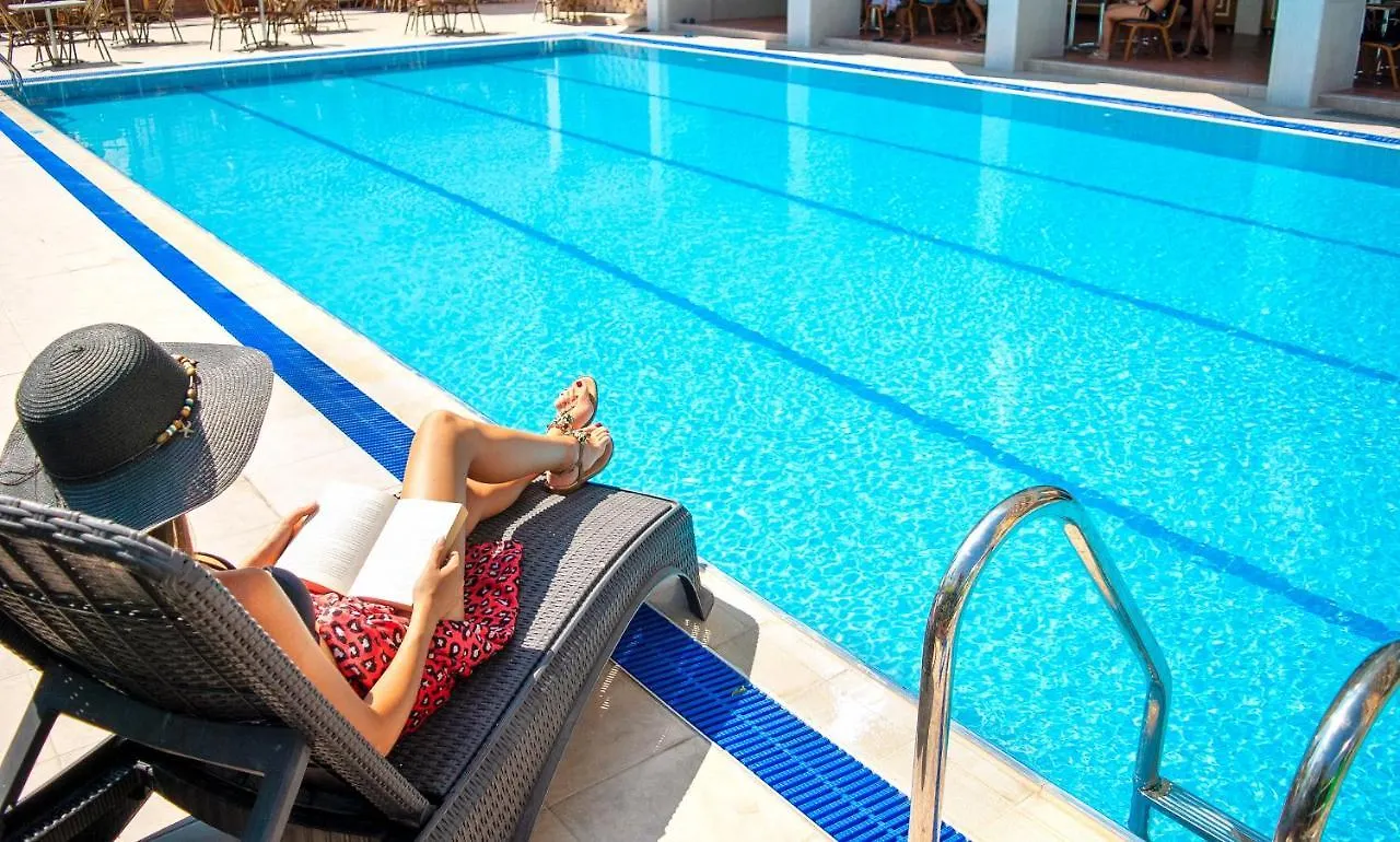 Palm Hotel Кушадасы